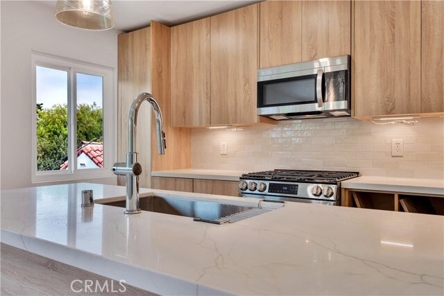 Building Photo - 1034 Grant St