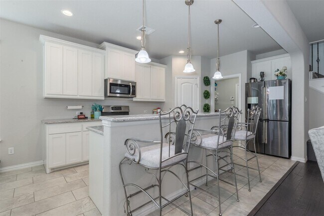 Building Photo - MOVE-IN SPECIAL! This beautiful home, located in the desirable EMS-ISD is what you've been lookin...