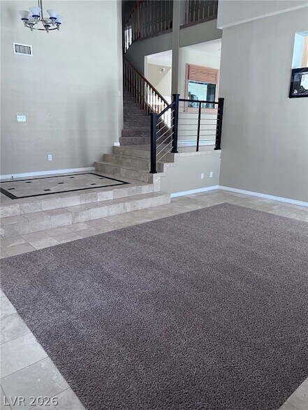 Building Photo - 2817 Via Avanti St