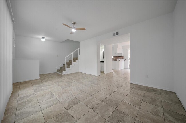 Building Photo - 1403 Blalock Rd