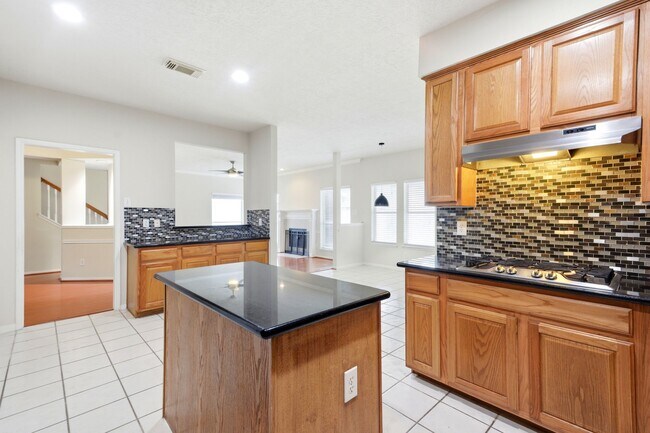 Building Photo - 3126 Waters View Dr