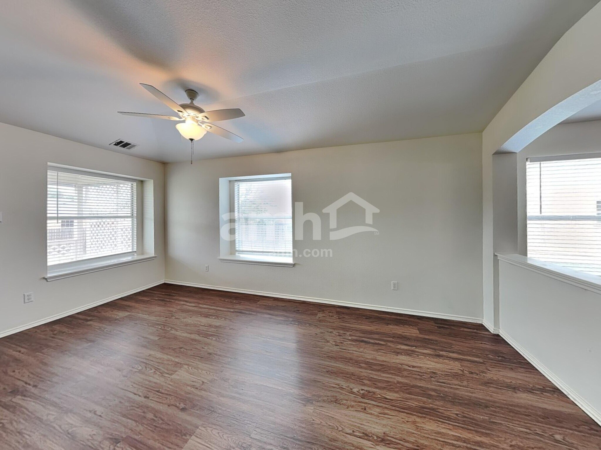 Building Photo - 14712 Bruno Cir