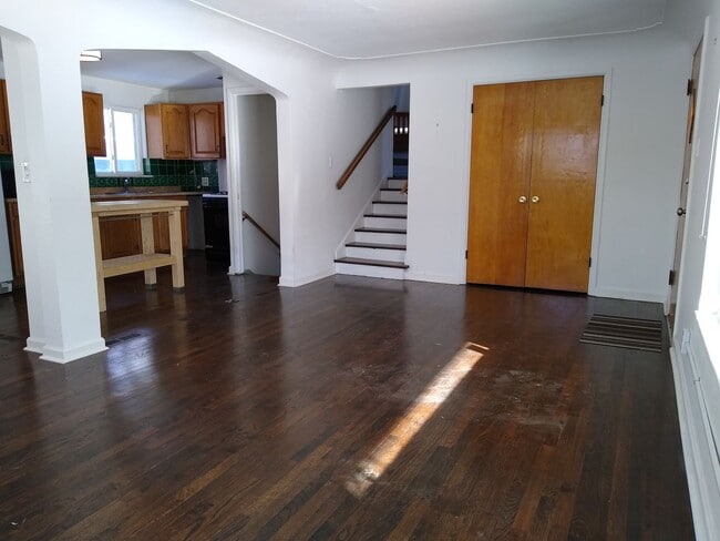 Building Photo - Adorable, Funky, Solar 3 Bedroom 2 Bath Home in Highlands/Sloans Lake!