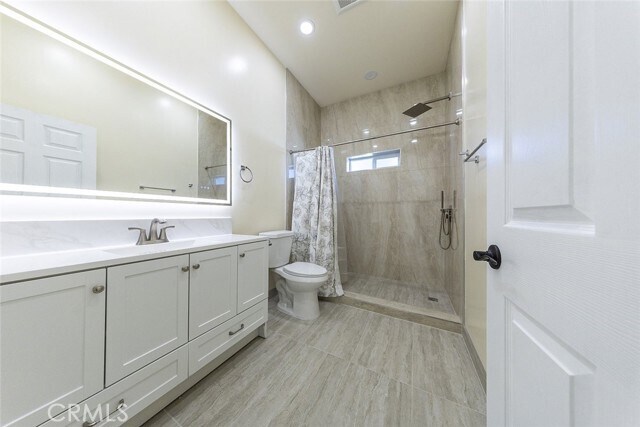 Building Photo - 9465 Dorrington Ave