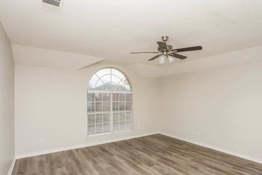 Building Photo - 1530 Aberdeen Dr