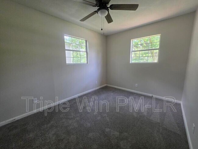 Building Photo - 8700 Winston Dr
