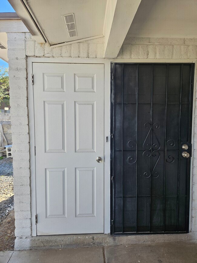 Building Photo - 11220 Wharf Cove Dr