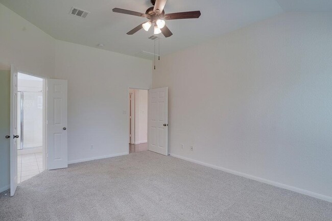 Building Photo - 311 Gainer Dr