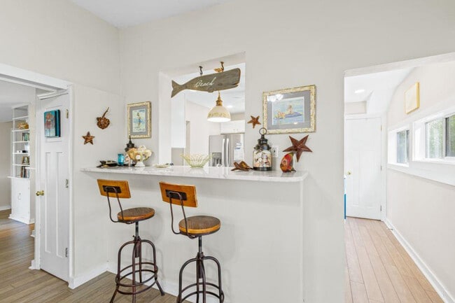 Building Photo - 11520 Council Ln