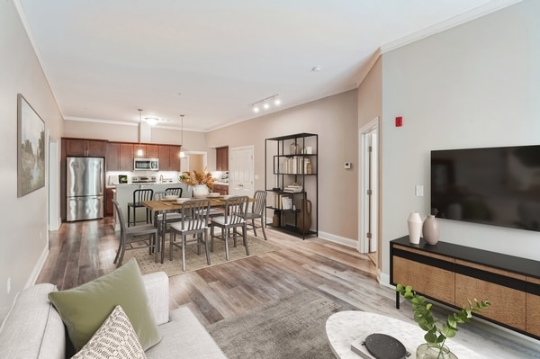 Building Photo - Highcroft Apartments