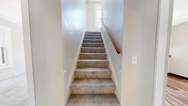 Building Photo - Brooklyn Center - 3 Bedroom Single Family ...