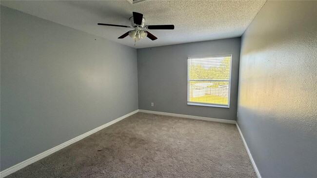 Building Photo - 13156 Summerton Dr