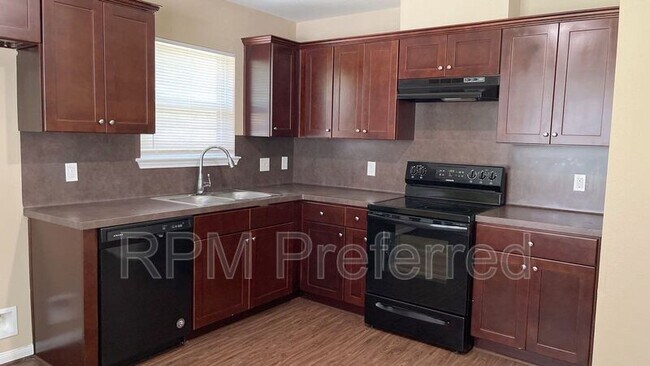 Building Photo - 8114 Record St