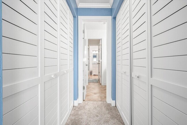 Building Photo - 3385 Coastal Hwy