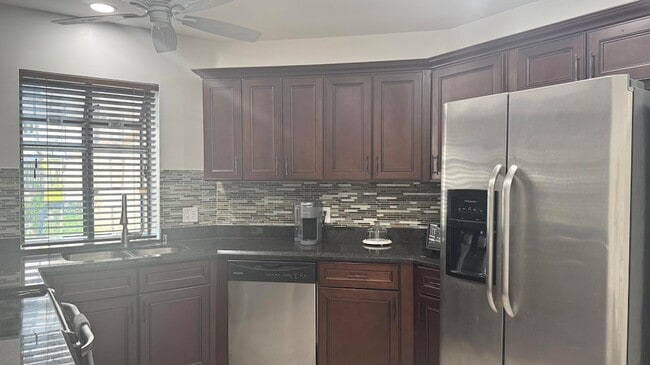 Building Photo - 5195 Europa Dr