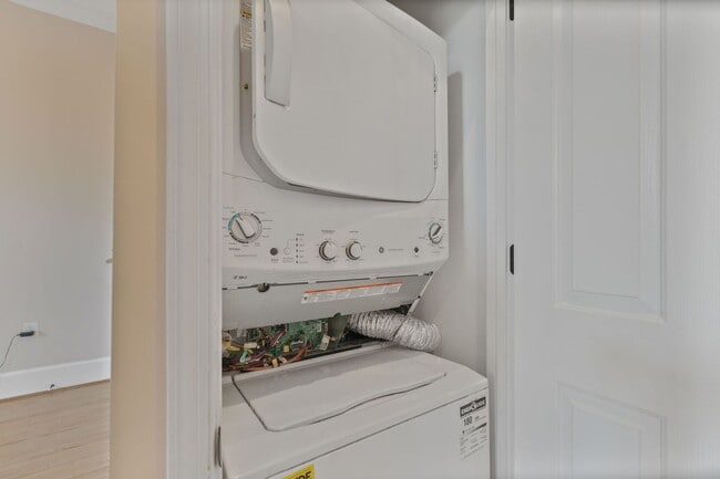 Building Photo - Available Now! Two Bed/Two Bath in the Mos...