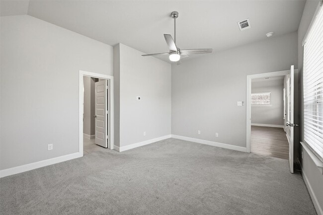 Building Photo - 1620 Mcdougall Crk