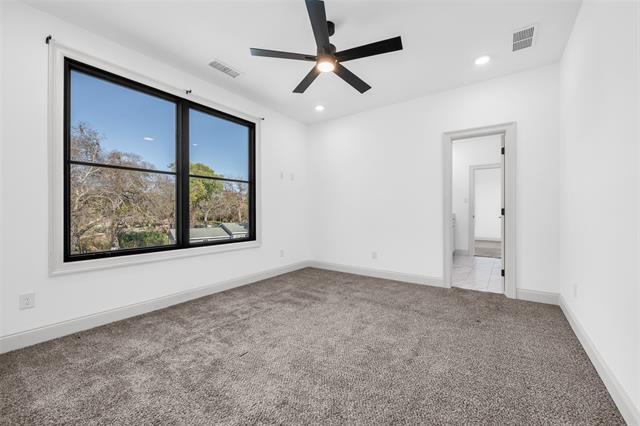 Building Photo - 194 Touchstone Rd