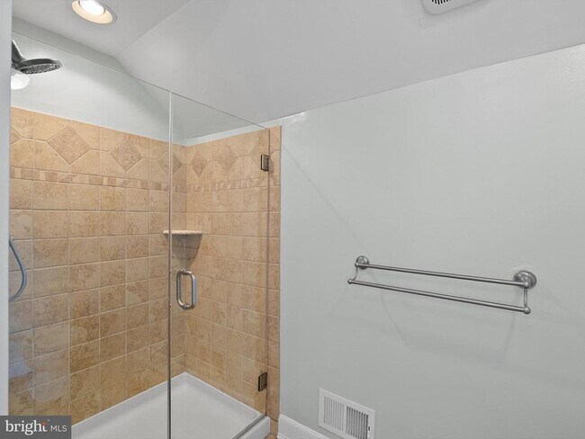 Building Photo - 11603 Auburn Grove Ct