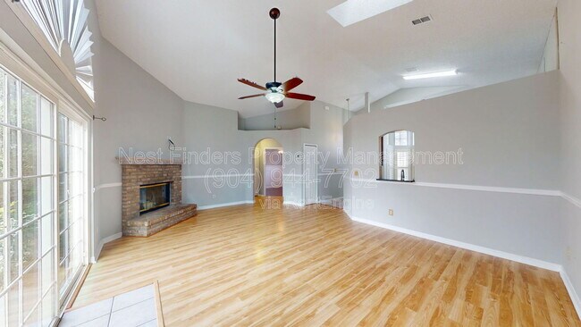 Building Photo - 1738 Chandelier Cir E