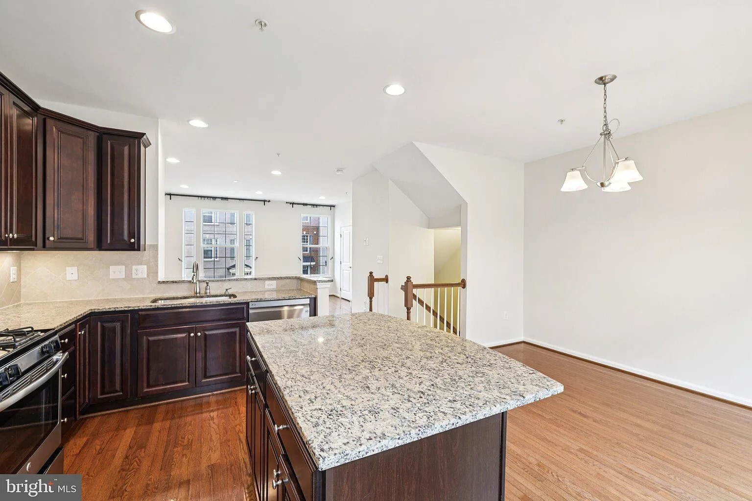 Building Photo - 8074 Locust Mill St