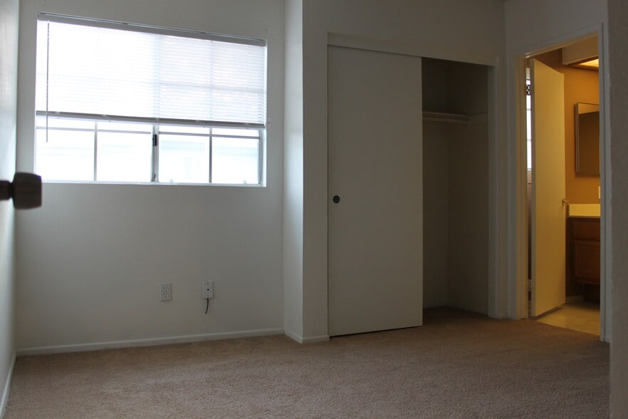 Building Photo - 8283 Mondavi Pl