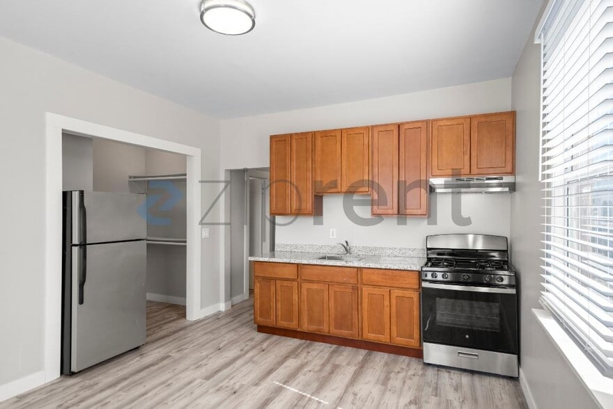 Building Photo - 680 14th St