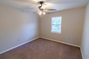 Building Photo - 123 Moss Creek Dr