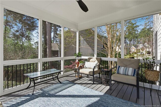 Building Photo - 14 Spring Water Ct