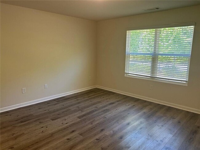 Building Photo - 6412 Mountain Home Way