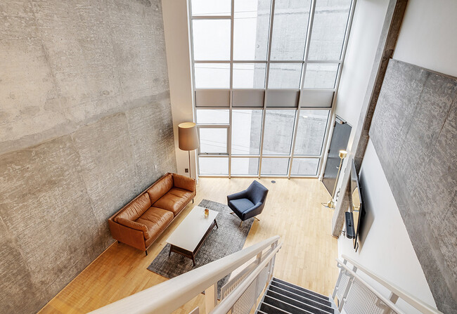 Building Photo - 200 Brannan St