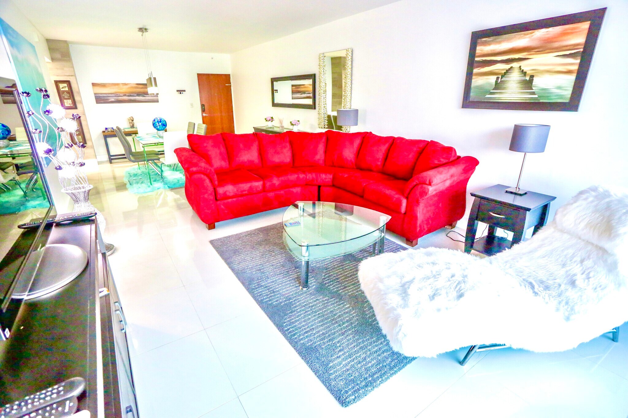 Living room - 4001 S Ocean Dr