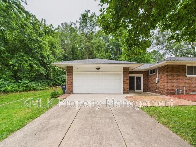 Building Photo - 2644 Kilgore St