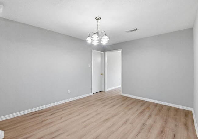 Building Photo - 4438 McCleester Dr