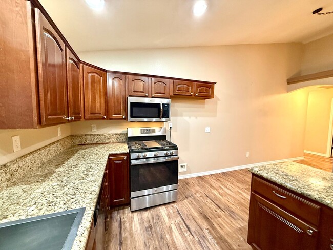 Building Photo - Beautiful 3-Bedroom Home with Solar!—Near Hualapai Mountain Rd