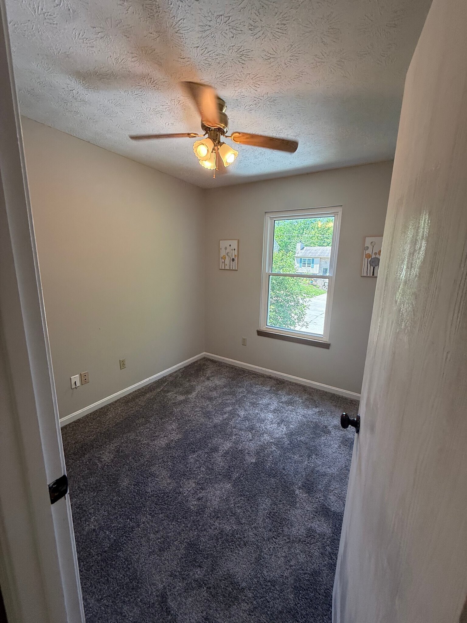 Building Photo - 2640 Ridgecrest Ln