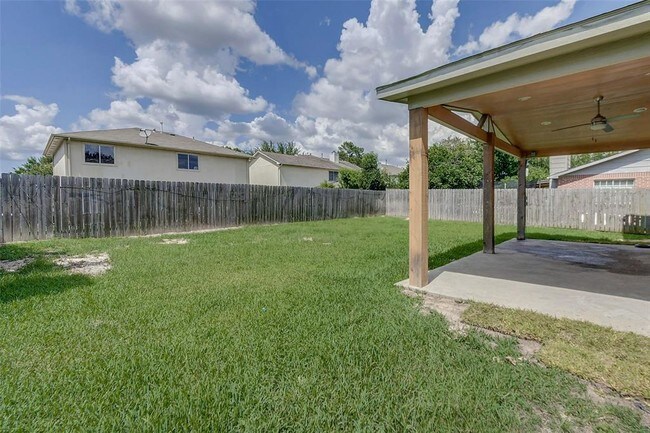 Building Photo - 17010 Grampin Dr