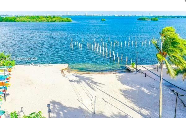 Building Photo - 777 NE 62nd St