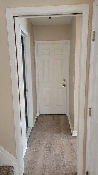 Building Photo - 30238 Blancke Dr