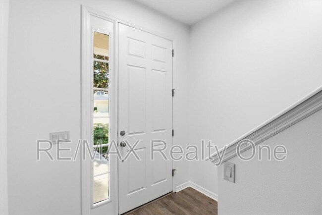 Building Photo - 1705 W Spring Meadow Loop