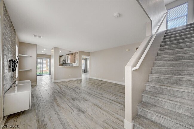 Building Photo - 11092 Verismo St