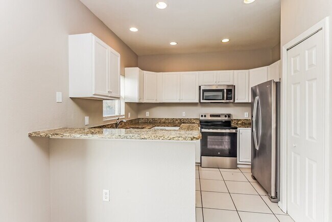 Building Photo - 3005 21st St SW