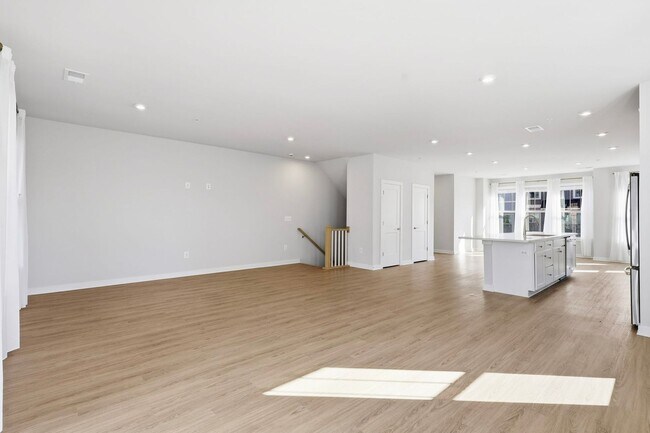 Building Photo - ***Coming Soon*** Stunning and Sun-filled 3 Bed 2.5 Bath Condo In Village At Manassas Park Condo