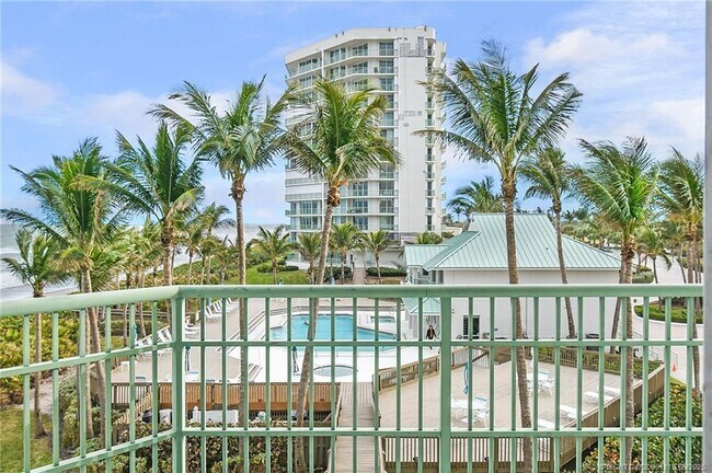 Building Photo - 8600 S Ocean Dr