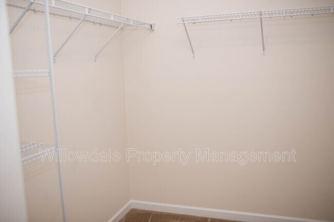 Building Photo - 3513 Althorp Drive
