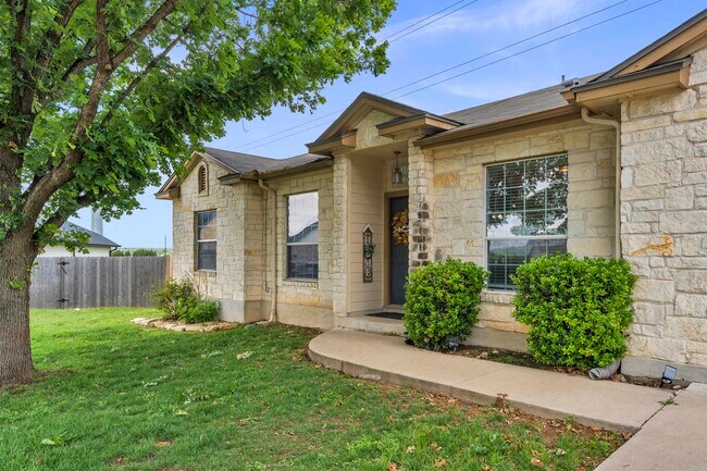 Building Photo - 102 Cailin Ct