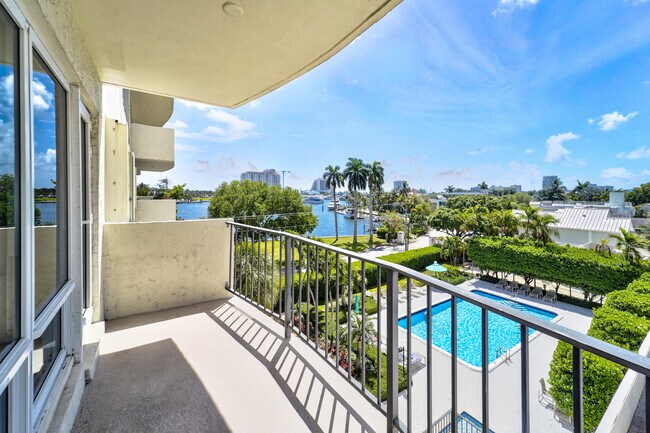 Building Photo - 2500 E Las Olas Blvd