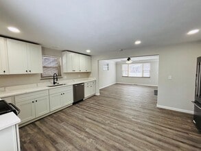 Building Photo - Remodeled 3 bedroom home- available now!
