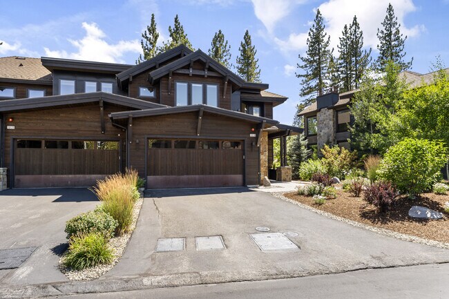 Building Photo - 10116 Corrie Ct