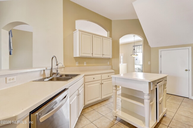 Building Photo - 12983 Quincy Bay Dr